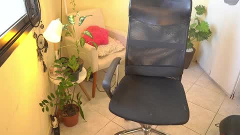 FLORAA online show from 17, 2, 2025