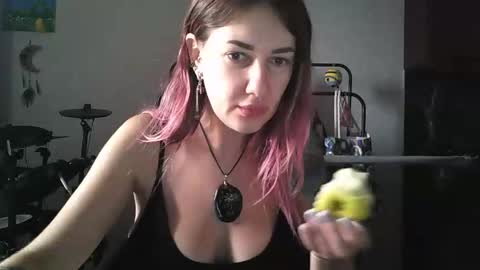 Snapshot of bluexowl chatting on 9, 9, 2025 BlueXOwl online show from 9, 9, 2025