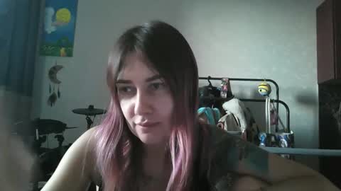 Snapshot of bluexowl chatting on 10, 9, 2025 BlueXOwl online show from 10, 9, 2025