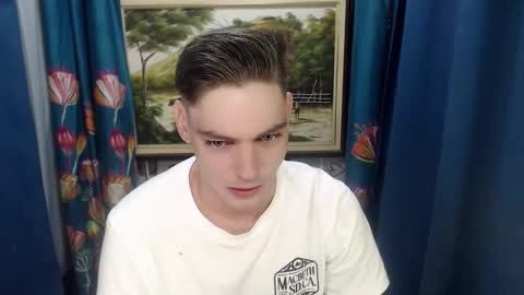 Snapshot of blueyedboyinasia chatting on 10, 6, 2026 blueeyedboyisasia online show from 10, 6, 2026