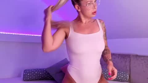 Snapshot of blueyeskate chatting on 6, 8, 2026 Kate online show from 6, 8, 2026