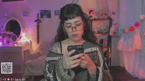 Snapshot of blushing_nymph chatting on 27, 9, 2025 Im Nym Justa nymph on twitter and IG online show from 27, 9, 2025