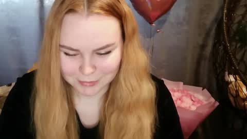 Snapshot of blushing_star chatting on 25, 4, 2026 blushing_star online show from 25, 4, 2026