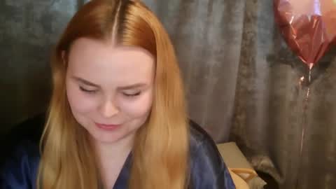 Snapshot of blushing_star chatting on 28, 5, 2026 blushing_star online show from 28, 5, 2026