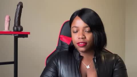       online show from 2, 12, 2025