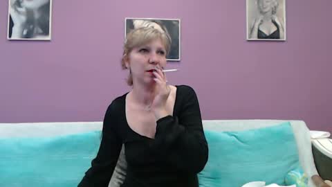 Snapshot of bobandchris33 chatting on 9, 3, 2025 SlutWife online show from 9, 3, 2025