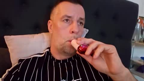 Snapshot of bobberman78 chatting on 15, 3, 2026 Dan online show from 15, 3, 2026