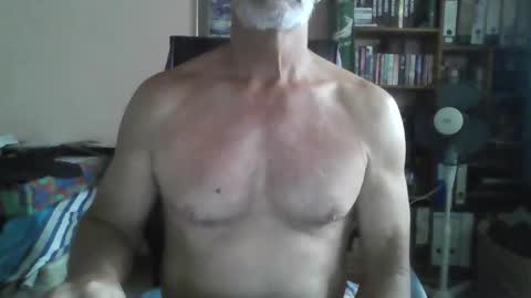 Snapshot of bobbgud chatting on 24, 9, 2025 Bobbgud online show from 24, 9, 2025