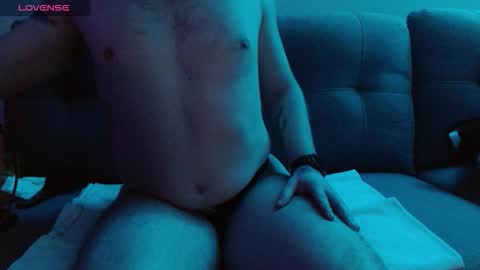 Snapshot of bobbyenglish69 chatting on 27, 10, 2025 Bobby English online show from 27, 10, 2025