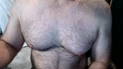 Snapshot of bobbyhill27b chatting on 4, 8, 2026 BobbyHill27b online show from 4, 8, 2026