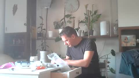 Snapshot of bobbytoyyboy chatting on 29, 1, 2025 bobbytoyyboy online show from 29, 1, 2025