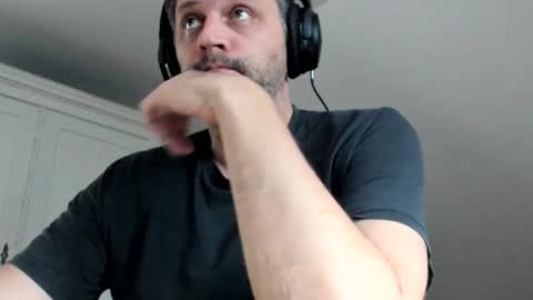 Snapshot of bodycum chatting on 16, 10, 2025 bodycum online show from 16, 10, 2025