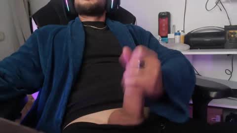 Snapshot of bodyking69 chatting on 17, 1, 2025 bodyking69 online show from 17, 1, 2025