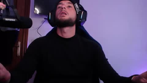 Snapshot of bodyking69 chatting on 27, 1, 2025 bodyking69 online show from 27, 1, 2025