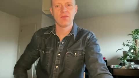 Snapshot of boegieboy76 chatting on 30, 1, 2025 ask me online show from 30, 1, 2025