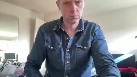 Snapshot of boegieboy76 chatting on 26, 2, 2025 ask me online show from 26, 2, 2025