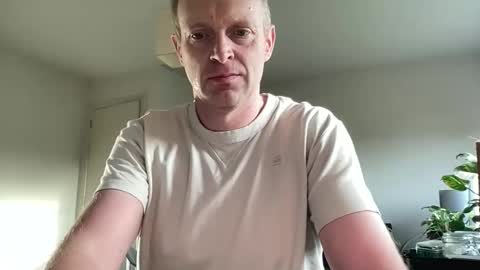 Snapshot of boegieboy76 chatting on 6, 11, 2025 ask me online show from 6, 11, 2025