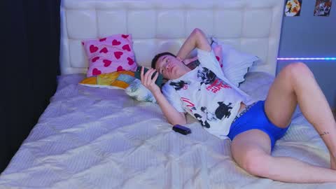 ALEXPVT IS OPEN online show from 4, 2, 2025