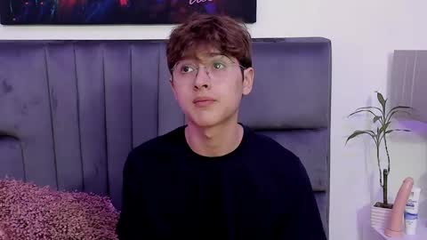 Snapshot of boleyn_lovell chatting on 3, 1, 2025 Boleyn online show from 3, 1, 2025