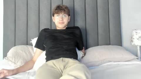 Snapshot of boleyn_lovell chatting on 10, 1, 2025 Boleyn online show from 10, 1, 2025