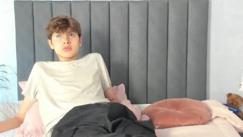 Snapshot of boleyn_lovell chatting on 24, 1, 2025 Boleyn online show from 24, 1, 2025