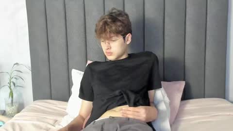 Snapshot of boleyn_lovell chatting on 25, 1, 2025 Boleyn online show from 25, 1, 2025