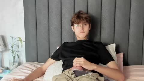 Snapshot of boleyn_lovell chatting on 31, 1, 2025 Boleyn online show from 31, 1, 2025