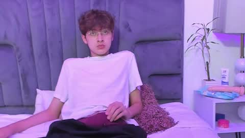 Snapshot of boleyn_lovell chatting on 10, 2, 2025 Boleyn online show from 10, 2, 2025