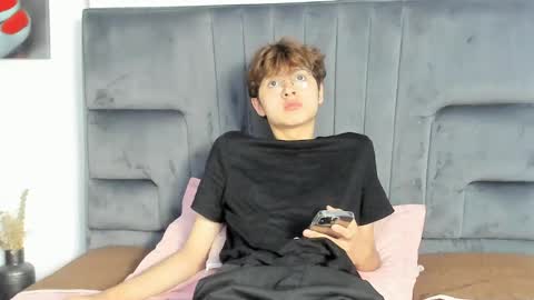 Snapshot of boleyn_lovell chatting on 17, 2, 2025 Boleyn online show from 17, 2, 2025