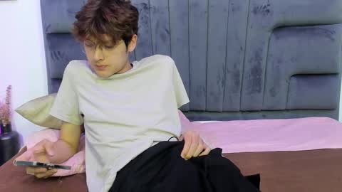 Snapshot of boleyn_lovell chatting on 21, 2, 2025 Boleyn online show from 21, 2, 2025