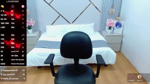 Paris online show from 15, 1, 2025