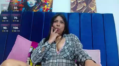 bombom_brown1 online show from 19, 5, 2026