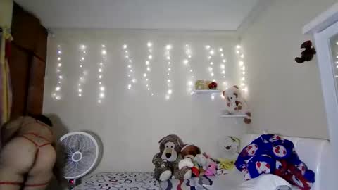 Melanie online show from 26, 11, 2025