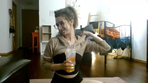 BombshellBaeby online show from 14, 9, 2025