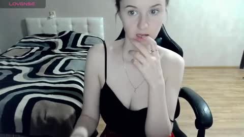 bon___bon online show from 9, 5, 2026