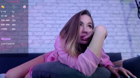 Aria online show from 5, 2, 2025