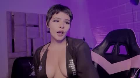 Snapshot of bonnie_anderson chatting on 26, 5, 2026 Bonnie Anderson online show from 26, 5, 2026