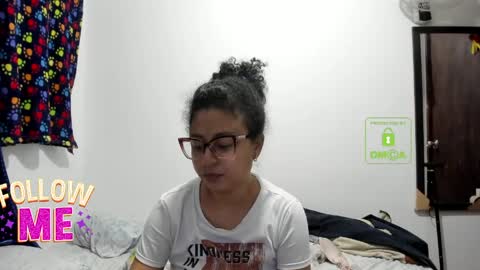 Snapshot of bonnie_lam_ chatting on 4, 6, 2026 bonnie lam hello welcome to my room I hope you have fun and you can reach your maximum pleasure here with me online show from 4, 6, 2026