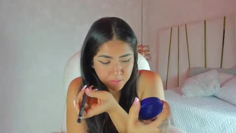 Snapshot of bonnie_sm chatting on 5, 11, 2025 Bonnie online show from 5, 11, 2025