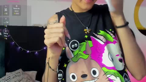 Snapshot of bonniecute_ chatting on 4, 2, 2025 online show from 4, 2, 2025