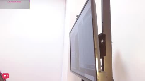 Bonnie online show from 4, 3, 2025