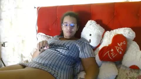 Queen Bon Vivantt online show from 2, 12, 2024