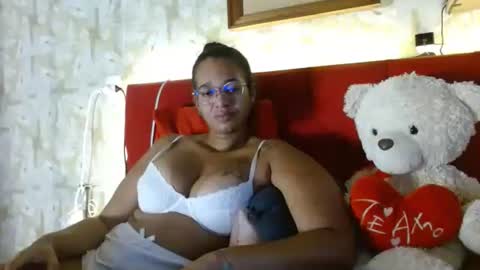 Queen Bon Vivantt online show from 29, 12, 2024