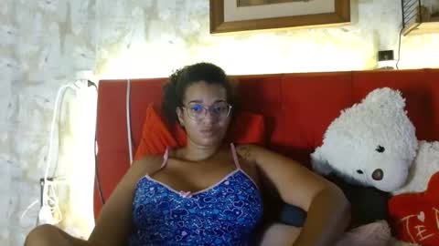 Queen Bon Vivantt online show from 7, 1, 2025