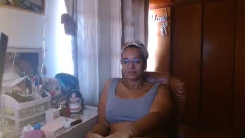 Queen Bon Vivantt online show from 20, 1, 2025