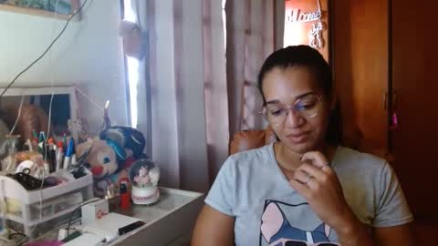 Queen Bon Vivantt online show from 7, 2, 2025