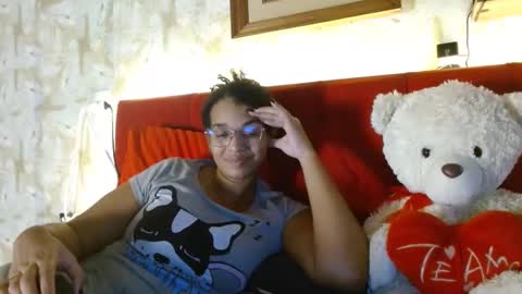 Queen Bon Vivantt online show from 14, 2, 2025