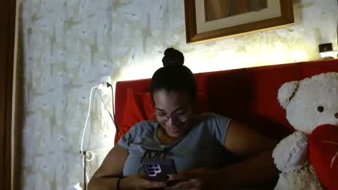 Queen Bon Vivantt online show from 18, 2, 2025