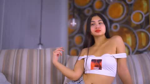 Snapshot of booble__beezy chatting on 5, 1, 2026 Bizzy online show from 5, 1, 2026