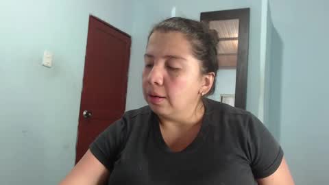 Snapshot of boobs_helling_ chatting on 12, 1, 2025 Luciana independent model online show from 12, 1, 2025